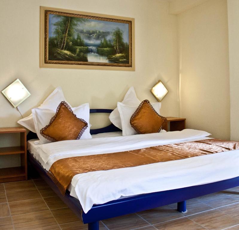 Pension Cuibul Viselor Băile Herculane Zimmer foto